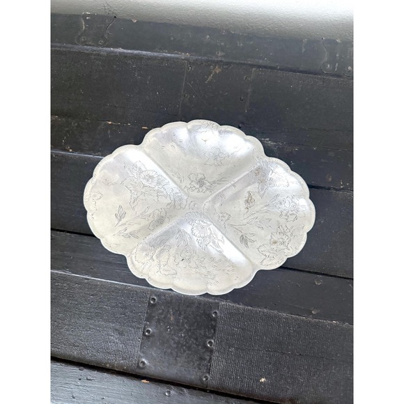 Vintage Wrought Forman Family Divided Dish, Silver Art Nouveau Floral Tray - Picture 7 of 9